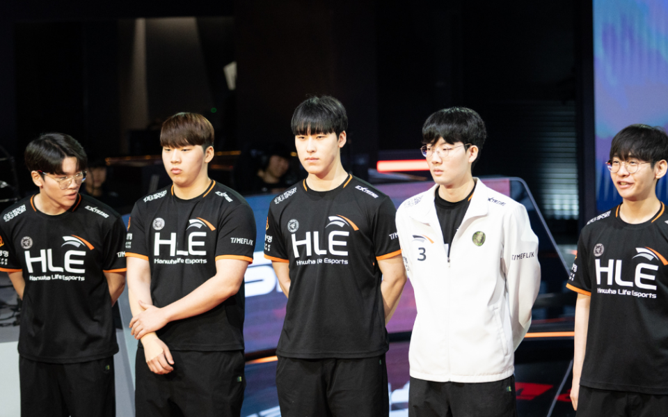 HLE力克TSM,ShowMaker单局斩获MVP峡谷大战半决赛,点燃全场激情 HLE力克TSM,ShowMaker单局斩获MVP峡谷大战半决赛,点燃全场激情