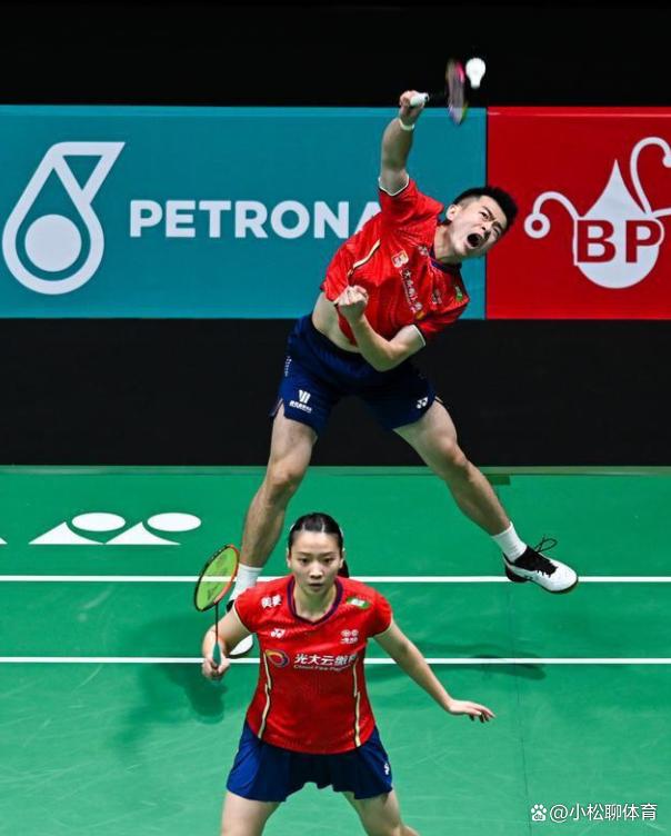 韩国队横扫马来西亚队，黄鸭组合带队取胜